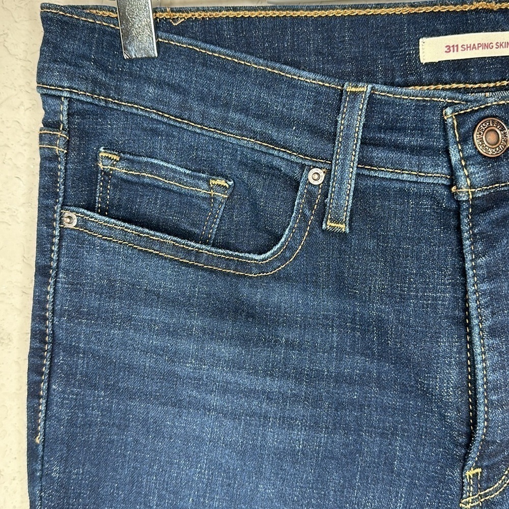 Levi's 311 Shaping Skinny Mid Rise Jeans Women's Size 29 Dark Wash Distressed - Picture 4 of 16